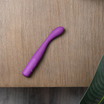 Maia CHELSI - Purple 17.8 cm USB Rechargeable Vibrator