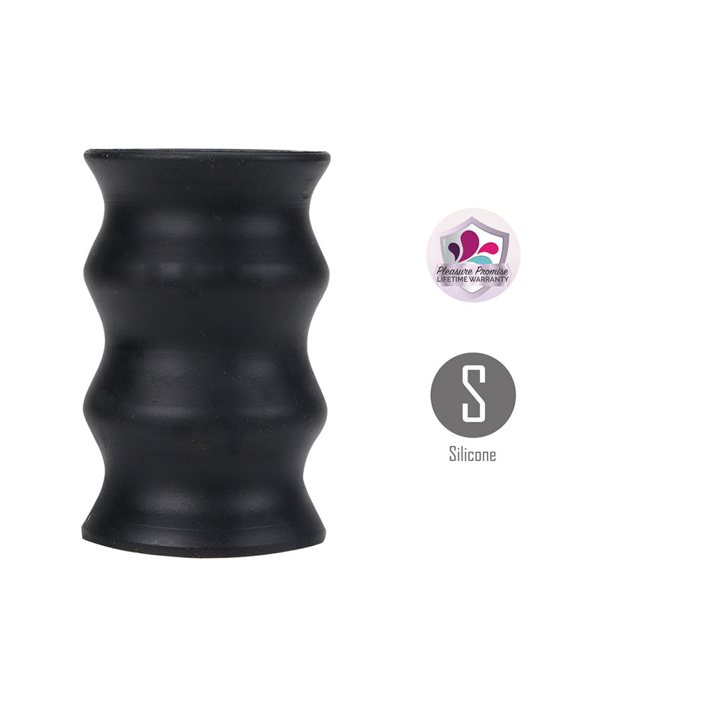 Maia ELI - Black 10 cm Stroker Sleeve