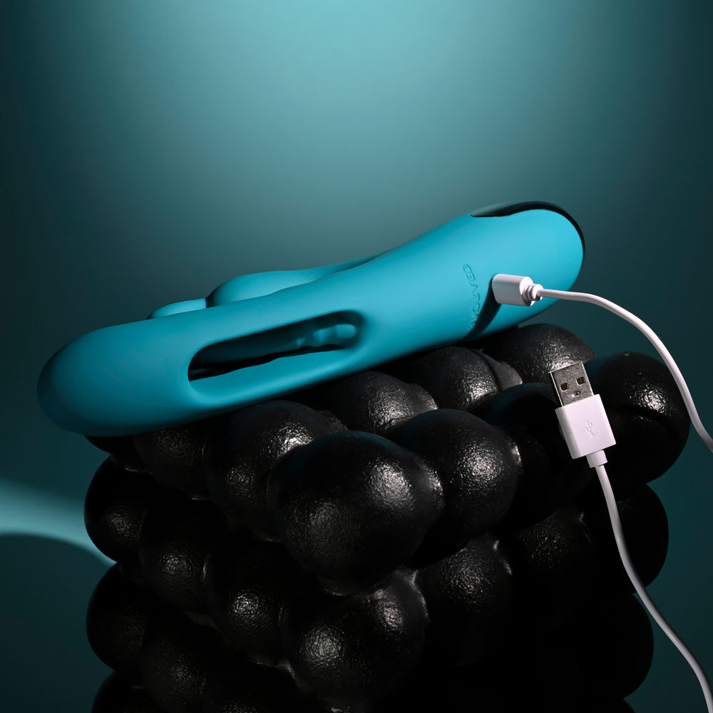 Evolved BUNNY TAPPER - Blue 20 cm Rabbit Vibrator with Flicking Shaft