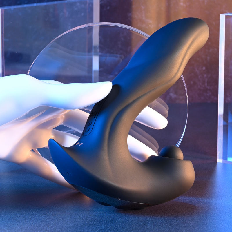 Gender X MAD TAPPER - Black Double Tapping Vibrating Massager