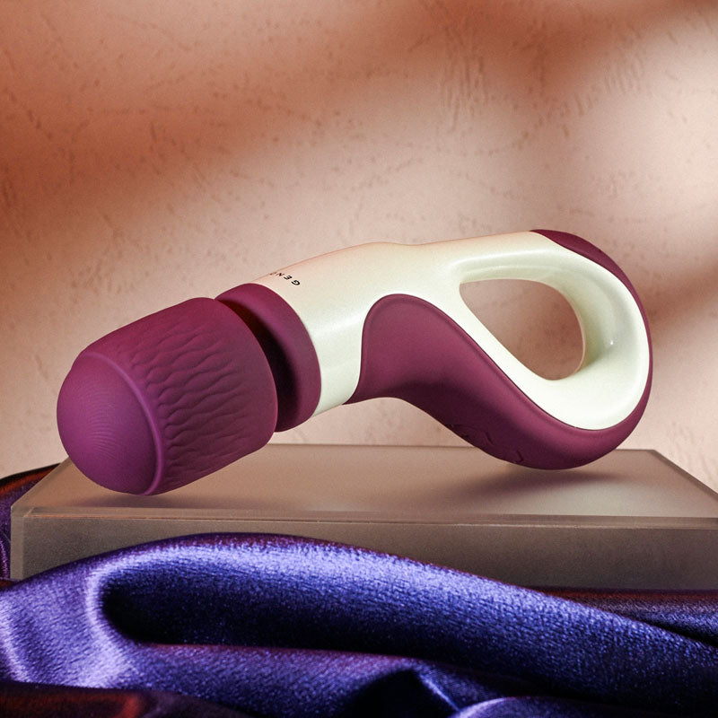 Gender X HANDLE IT Purple/White Rechargeable Wand Massager