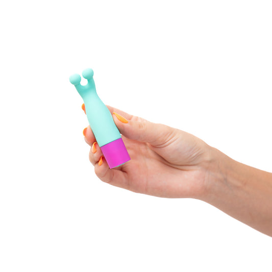 Maia MACI Light Blue 8.9 cm USB Rechargeable Bullet. Full view of the bullet on a white background, wider framing.
