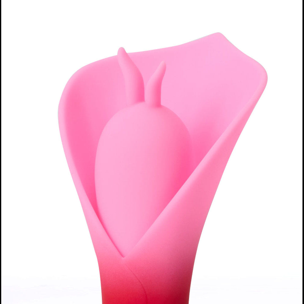 Maia MINA / USB Rechargeable Fluttering Flower Stimulator