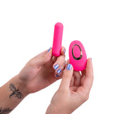 Maia JESSI Remote - Pink 7.6 cm USB Rechargeable Bullet with Wireless Remote - Image 2