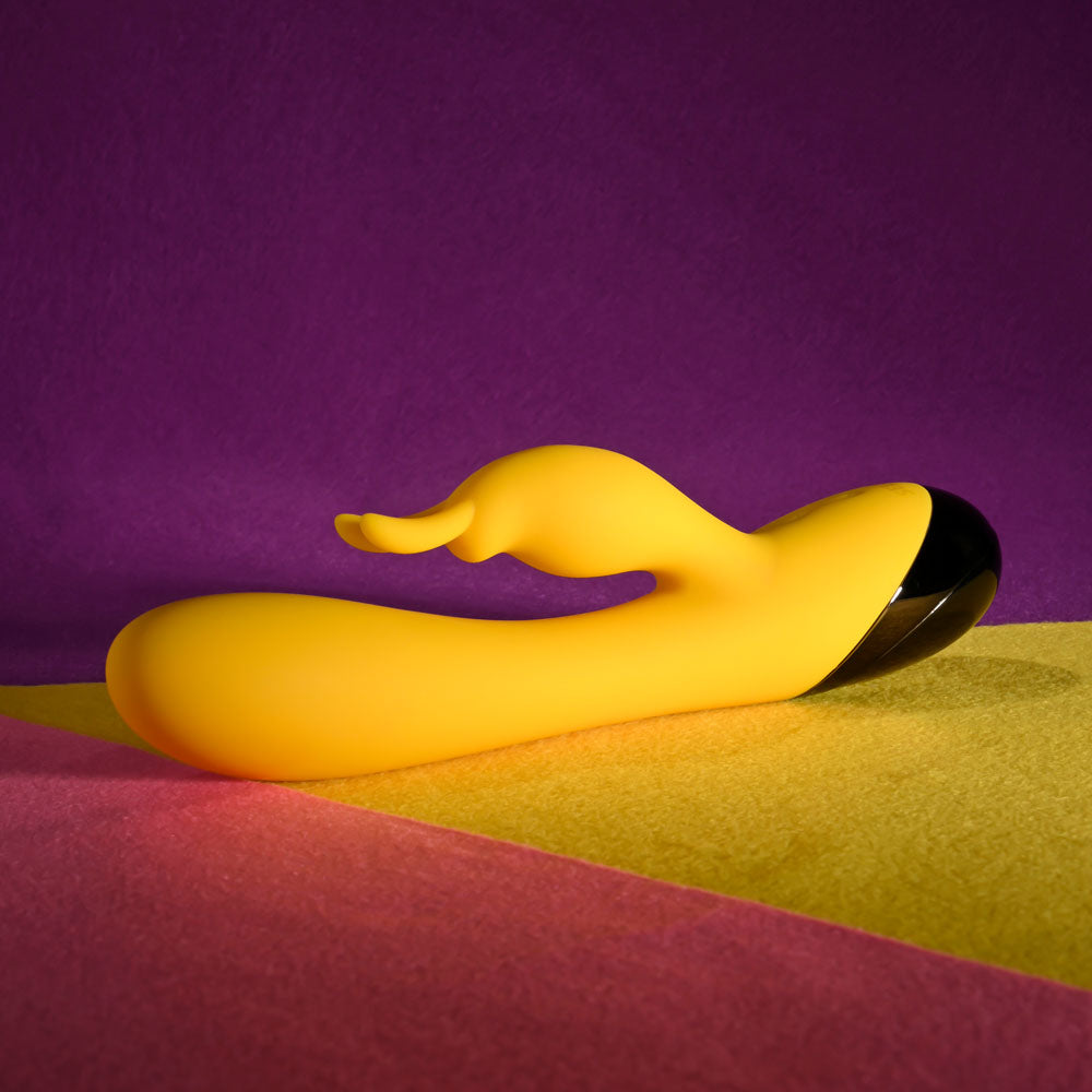 Selopa BUZZZ BUNNY - Yellow 19.7 cm USB Rechargeable Rabbit Vibrator