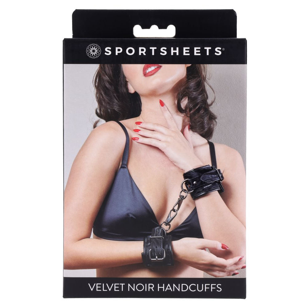 SPORTSHEETS Velvet Noir Silicone Nipple Suckers - Black/Grey Nipple