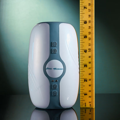 Zero Tolerance TOUCHDOWN - White 15 cm Vibrating & Tightening Stroker